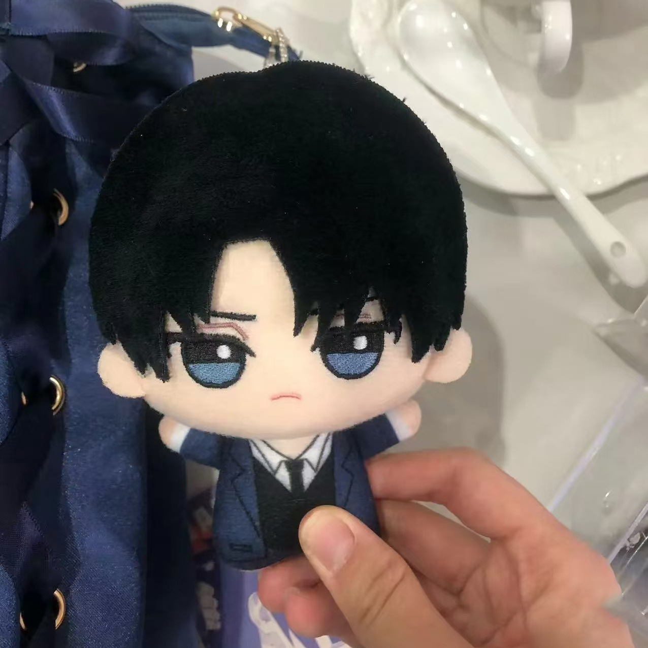 10cm Levi Ackerman Plushie Ani - Anime Cosplay Sus recension och pris